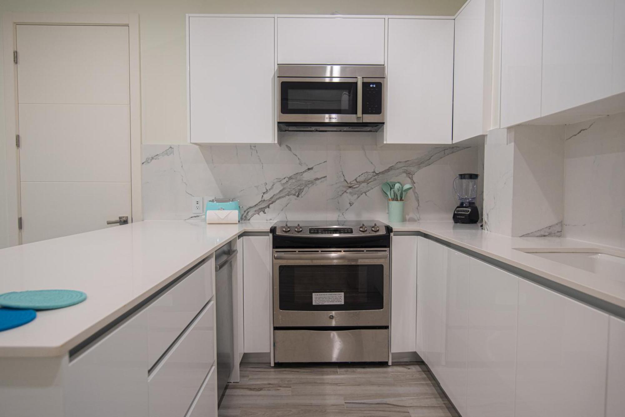 The Cove - Condo Hotel - Palm Beach Strip Εξωτερικό φωτογραφία
