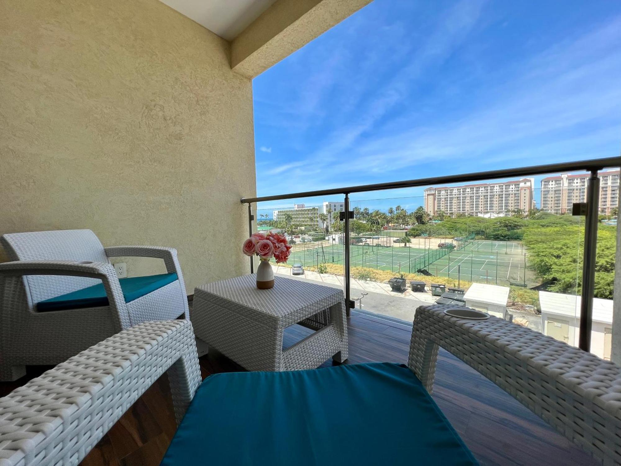 The Cove - Condo Hotel - Palm Beach Strip Εξωτερικό φωτογραφία